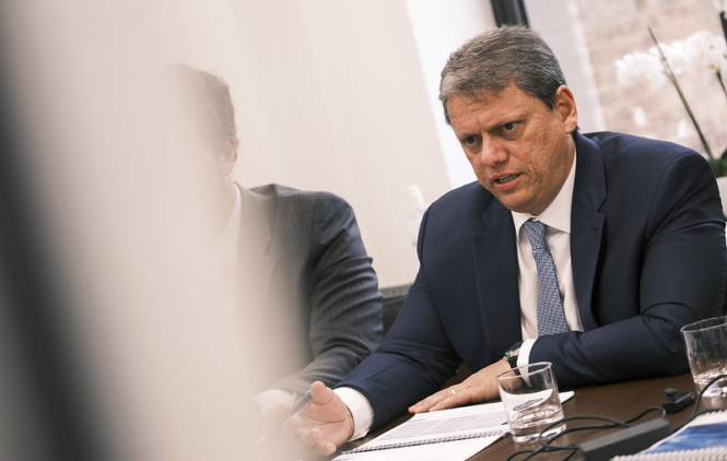 INACREDITÁVEL! Governo Tarcísio veta Lei Anticalote em São Paulo