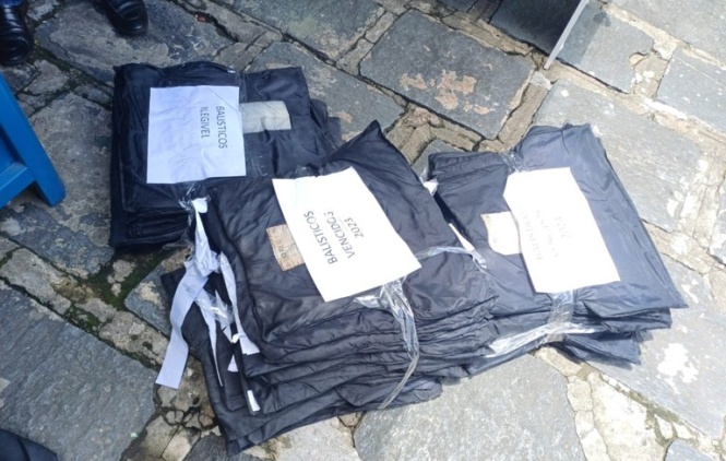 Polícia Federal realiza descarte de coletes balísticos vencidos